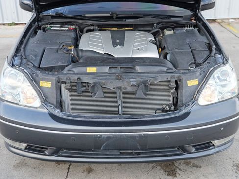 Used 2005 Lexus LS 430 image 7