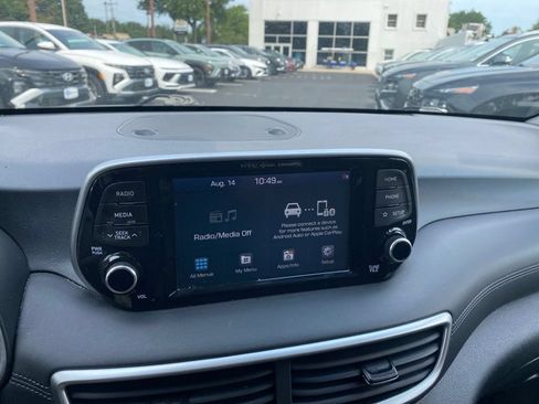 Used 2021 Hyundai Tucson Limited FWD image 17