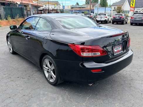 Used 2012 Lexus IS 350C w/ Luxury Pkg RWD image 4