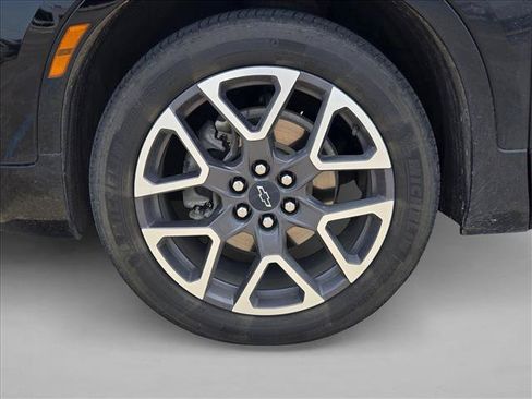 Used 2023 Chevrolet Blazer RS w/ Enhanced Convenience Package AWD/4WD image 10