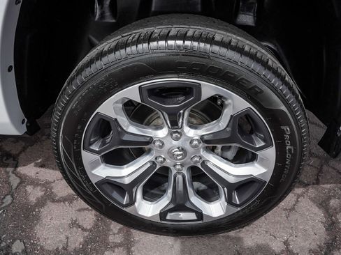 Used 2022 RAM 1500 Limited AWD/4WD image 8