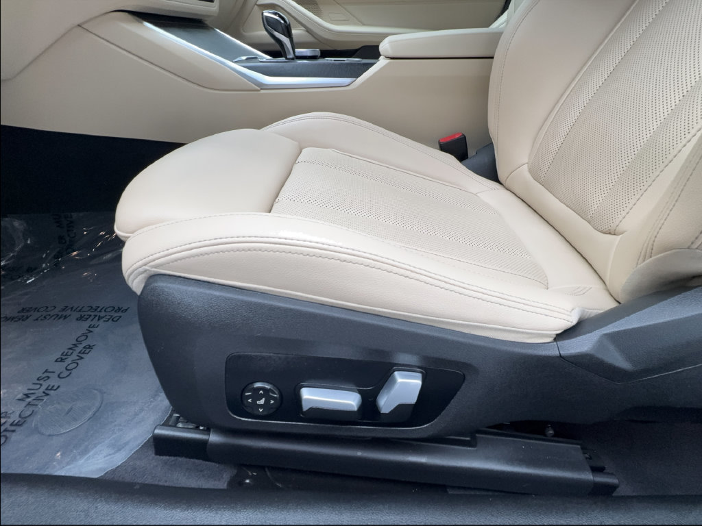 Used 2023 BMW 430i Convertible w/ Convenience Package RWD image 33