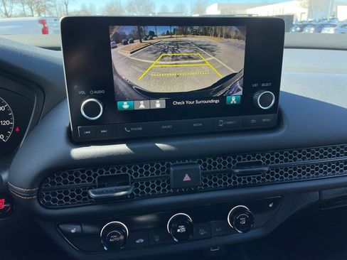 Certified 2025 Honda HR-V Sport image 17