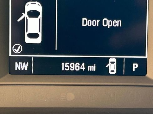 Used 2023 Chevrolet TrailBlazer ACTIV image 36