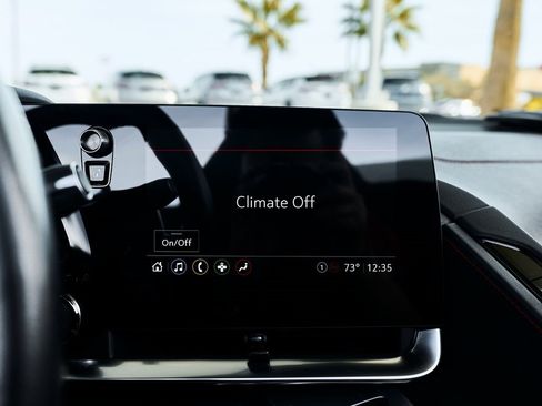 Used 2022 Chevrolet Corvette Stingray Convertible w/ 1LT image 42