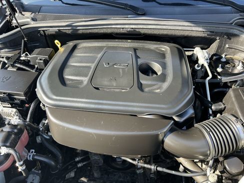 Used 2019 Jeep Grand Cherokee Laredo image 35