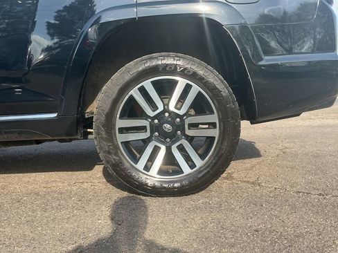 Used 2016 Toyota 4Runner Limited AWD/4WD image 29