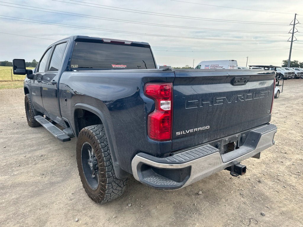 Used 2023 Chevrolet Silverado 2500 LT w/ Gooseneck/5TH Wheel Package AWD/4WD image 10