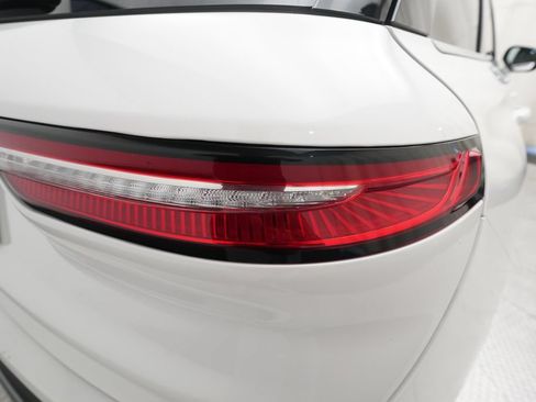 Used 2020 Lincoln Corsair AWD w/ Luxury Package image 32