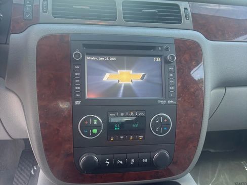 Used 2012 Chevrolet Silverado 2500 LTZ w/ LTZ Plus Package image 13