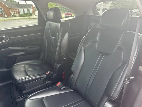 Used 2022 Kia Sorento SX AWD/4WD image 18