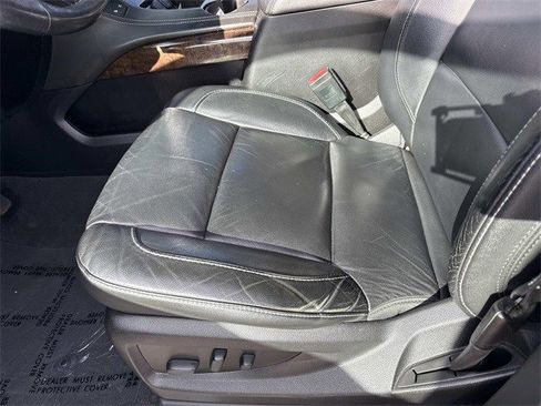 Used 2019 Chevrolet Tahoe LT w/ Luxury Package image 15