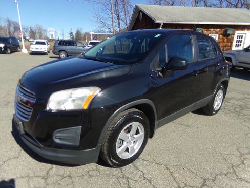 Used 2015 Chevrolet Trax LS w/ LPO, Protection Package image 1
