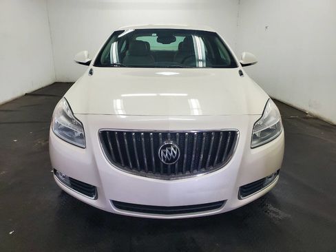 Used 2012 Buick Regal Leather image 2