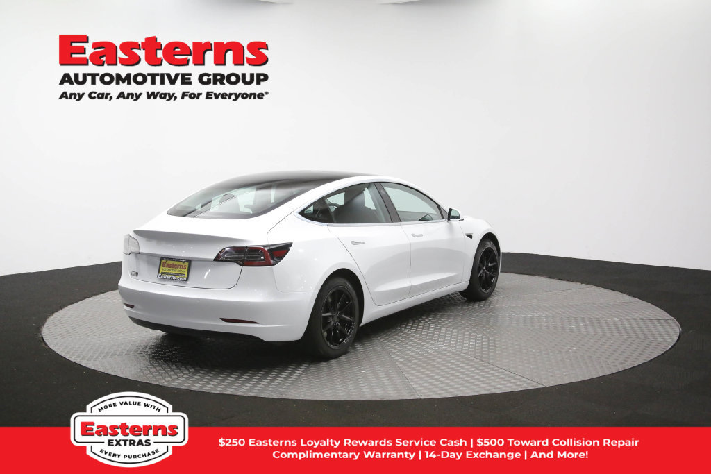 Used 2020 Tesla Model 3 Standard Range Plus RWD image 37