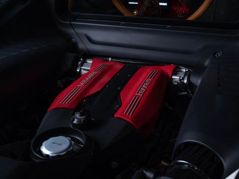 Used 2016 Ferrari 488 GTB RWD image 64