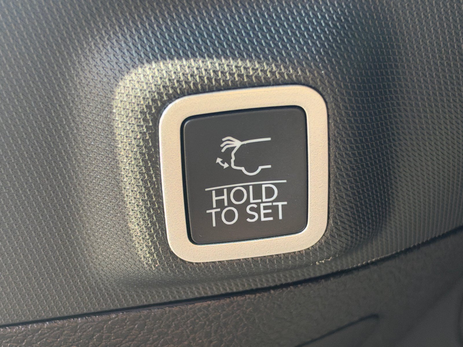 New 2027 Jeep Grand Cherokee Limited AWD/4WD image 19