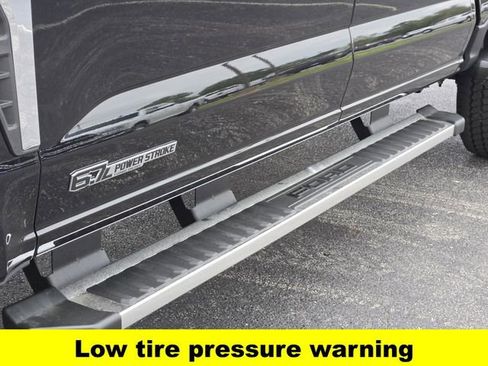 New 2025 Ford F250 Lariat w/ FX4 Off-Road Package image 9