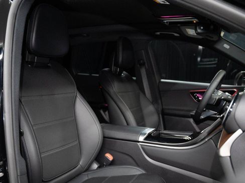 Certified 2026 Mercedes-Benz GLC 300 4MATIC image 13