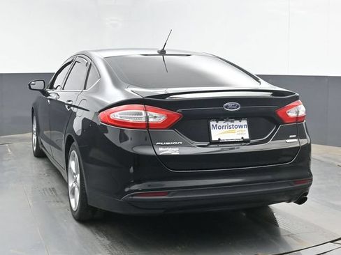 Used 2016 Ford Fusion SE w/ Equipment Group 201A FWD image 12