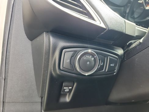 Used 2018 Lincoln MKX Reserve w/ Lincoln MKX Climate Package FWD image 14
