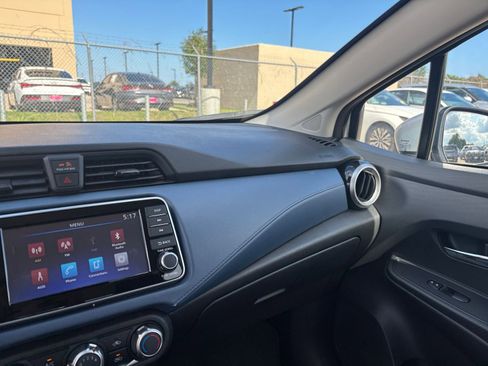 Used 2025 Nissan Versa SV w/ Trunk Package FWD image 33