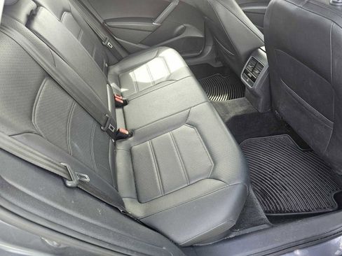 Used 2016 Volkswagen Passat 1.8T SE image 25