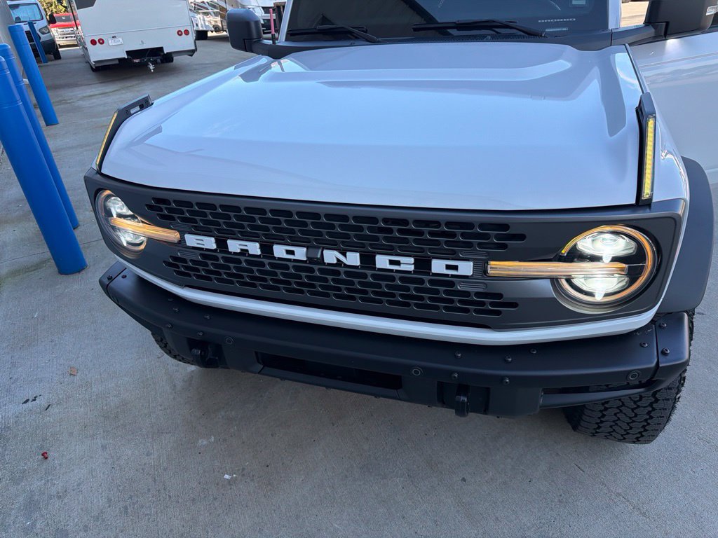 Used 2025 Ford Bronco Badlands AWD/4WD image 20