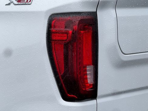 Used 2024 GMC Sierra 1500 SLT w/ SLT Premium Plus Package image 50