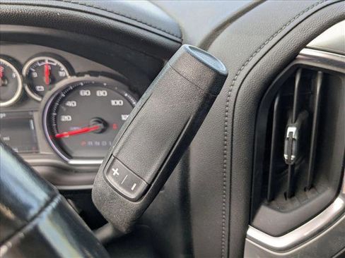 Used 2022 Chevrolet Silverado 2500 LTZ w/ LTZ Plus Package image 11