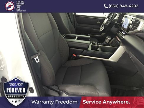 Used 2025 Toyota Tundra SR5 w/ SR5 Convenience Package AWD/4WD image 34