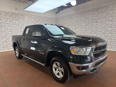 Used 2020 RAM 1500 Big Horn AWD/4WD image 1