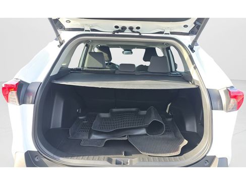 Used 2025 Toyota RAV4 XLE w/ Convenience Package FWD image 23