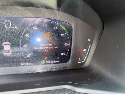 Used 2024 Honda Accord Sport image 2