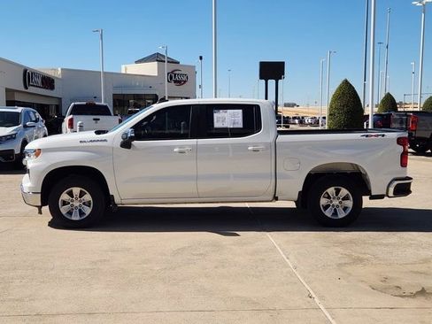 Used 2023 Chevrolet Silverado 1500 LT image 12