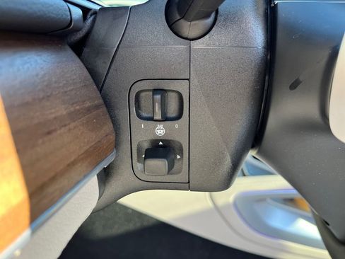 Certified 2026 Mercedes-Benz GLE 350 4MATIC image 25