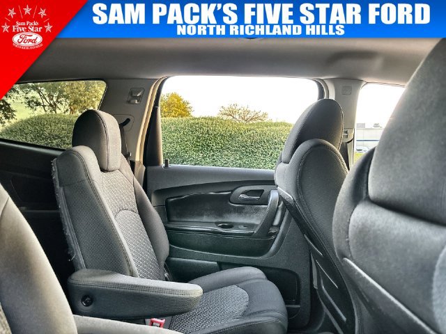 Used 2009 Chevrolet Traverse LT w/ California Edition Package FWD image 16