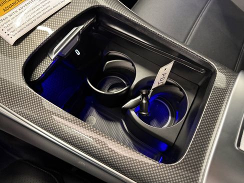 Certified 2025 Mercedes-Benz GLC 300 image 19