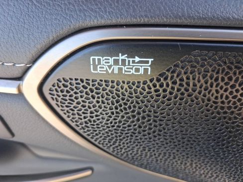 Used 2019 Lexus ES 350 Ultra Luxury w/ Accessory Package 2 FWD image 24