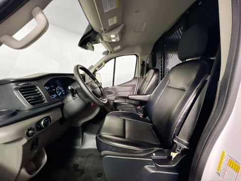 Used 2024 Ford Transit 250 Low Roof w/ Exterior Upgrade Package image 14