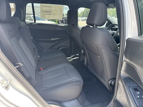 New 2026 Jeep Cherokee Laredo AWD/4WD image 15