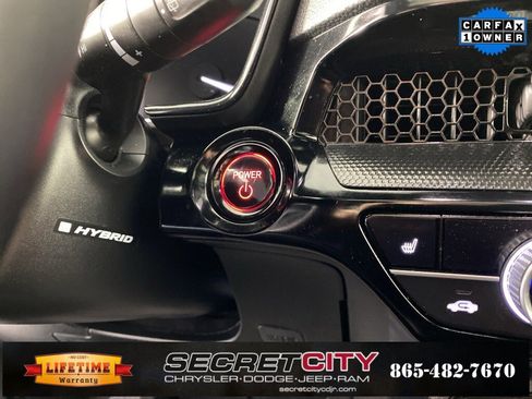 Used 2025 Honda CR-V Sport Touring image 17