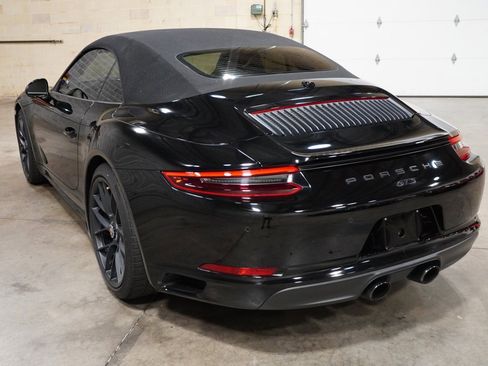 Used 2019 Porsche 911 Carrera 4 GTS image 14