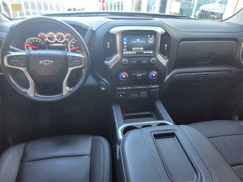 Certified 2022 Chevrolet Silverado 1500 RST w/ Redline Edition image 15