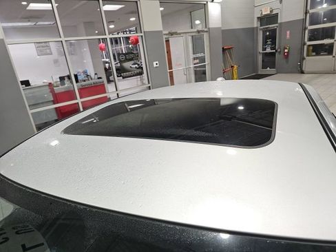 Certified 2019 Nissan Altima 2.5 Platinum image 13