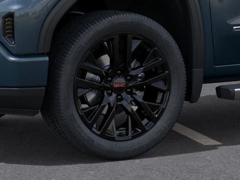 New 2026 GMC Sierra 1500 Denali w/ Technology Package AWD/4WD image 9