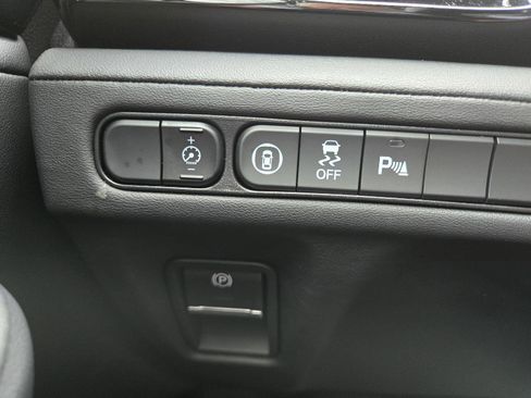 Certified 2024 Acura MDX FWD w/ Technology Package image 41