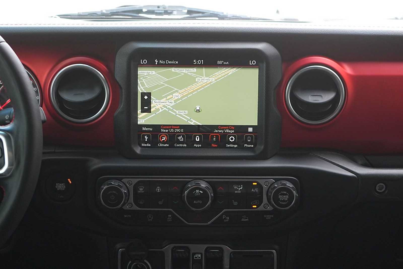 Used 2021 Jeep Gladiator Rubicon AWD/4WD image 19
