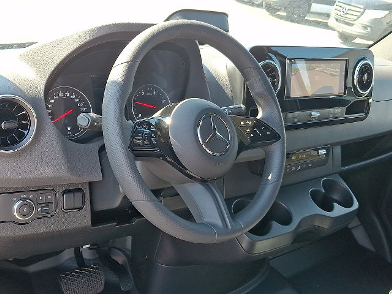 Used 2026 Mercedes-Benz Sprinter 2500 image 11