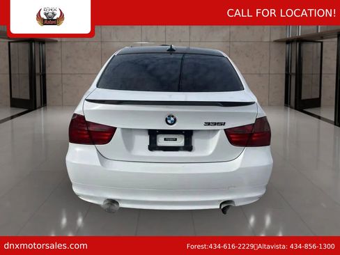 Used 2011 BMW 335i xDrive 335i xDrive Sedan 4D image 4
